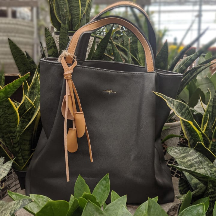 Gemmell's Garden Centre | Handbags