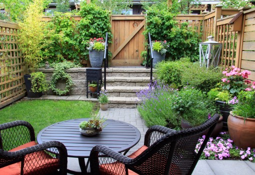 Garden Decor & Maintenance Products, Brockville